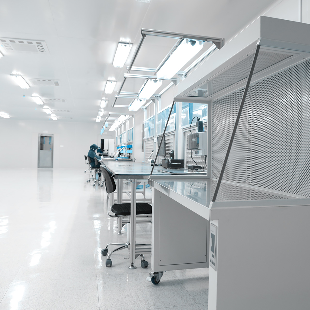 Cutting Edge Clean Room Facilities